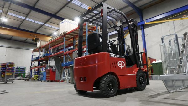 EFL181 Carrello Elevatore Controbilanciato Agli Ioni di Litio 1,8t - immagine 9