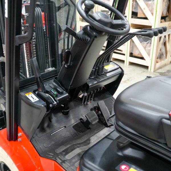 EFL181 Carrello Elevatore Controbilanciato Agli Ioni di Litio 1,8t - immagine 3