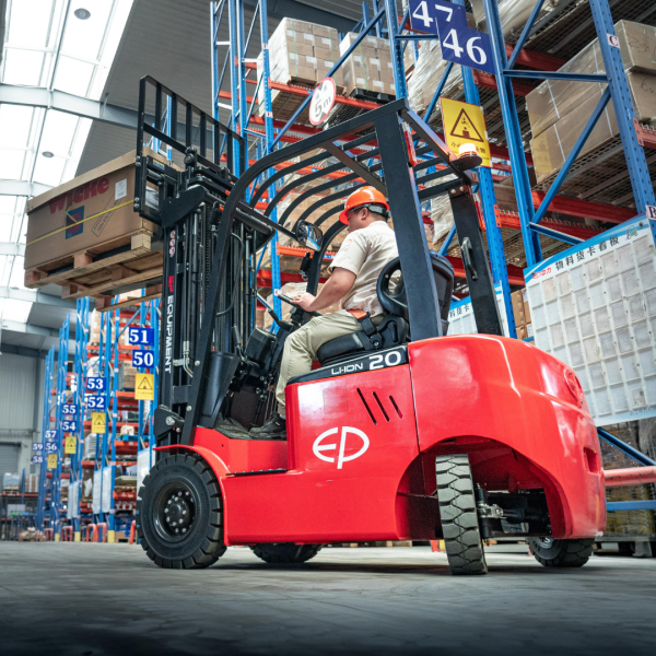 Carrello elevatore elettrico al litio 4 ruote compatto 2000kg EFL201 - immagine 9