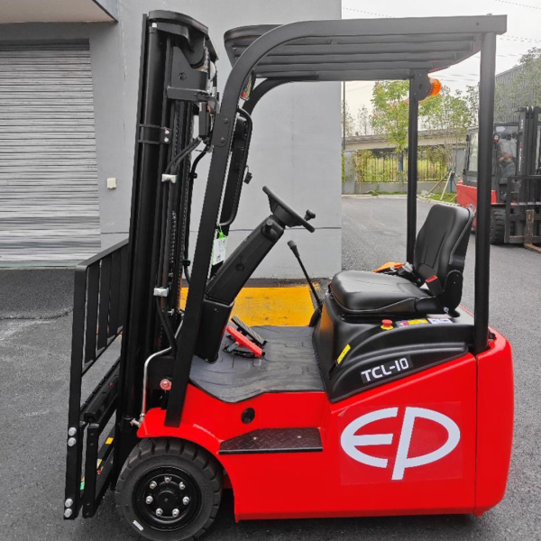 Carrello elevatore supercompatto 3 ruote 1000kg TCL101 - immagine 6