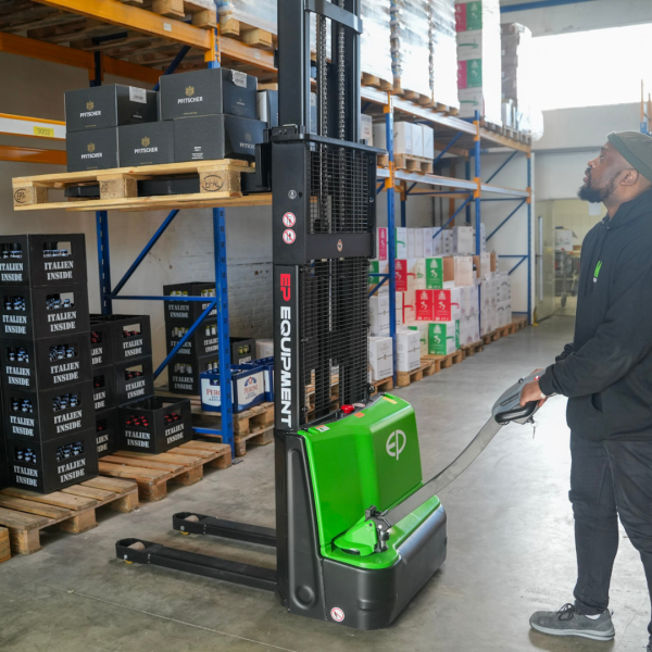 Stoccatore elettrico compatto 1500kg DS3 - immagine 7