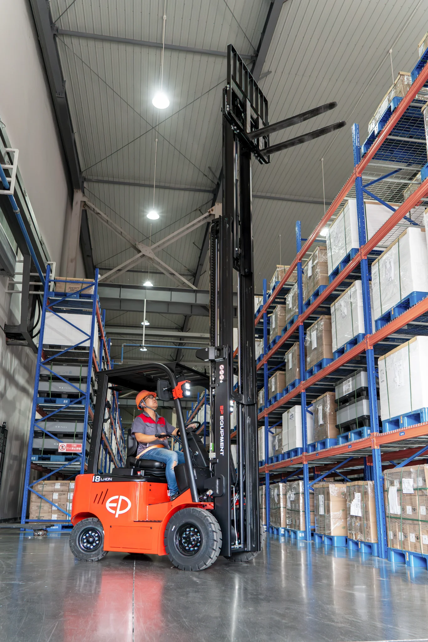 Carrello elevatore elettrico al litio 4 ruote compatto 1800kg EFL183 - immagine 6